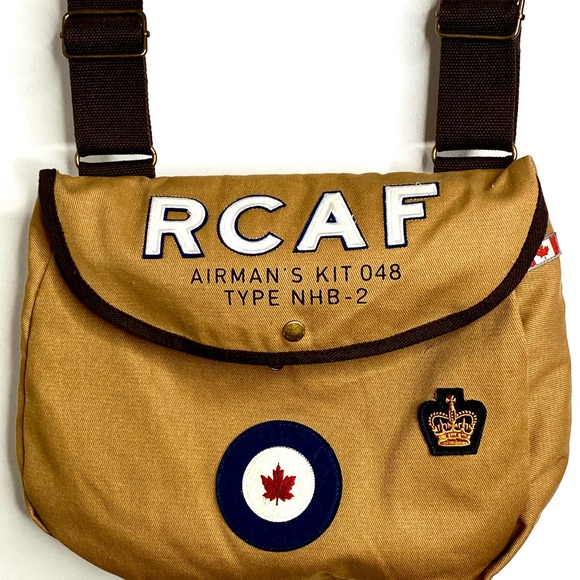 RCAF Tan Messenger Shoulder Bag - NEW - Royal Canadian Air Force - Picture 6 of 12